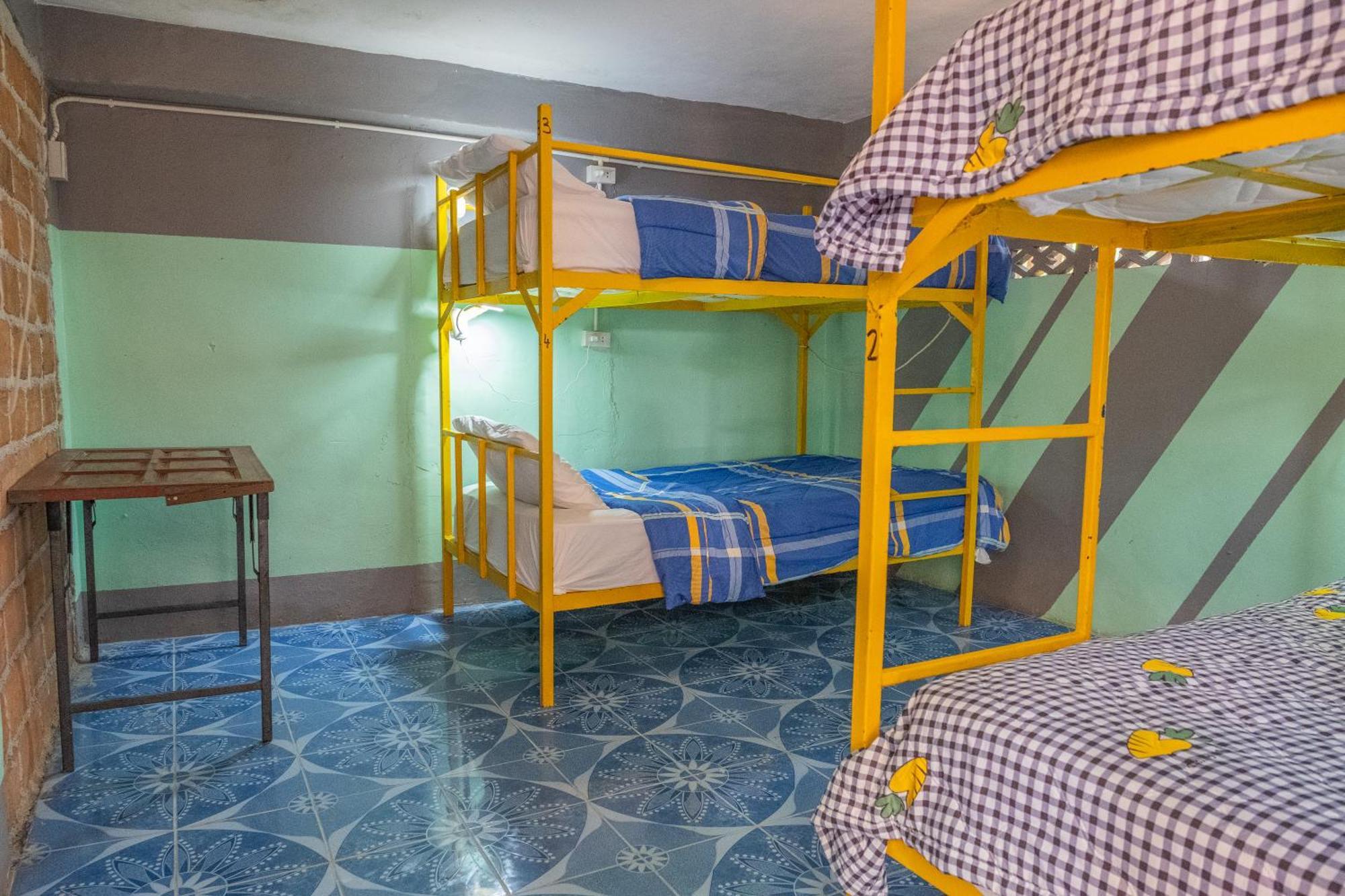 Happy House Backpackers Hostel Pai Cameră foto