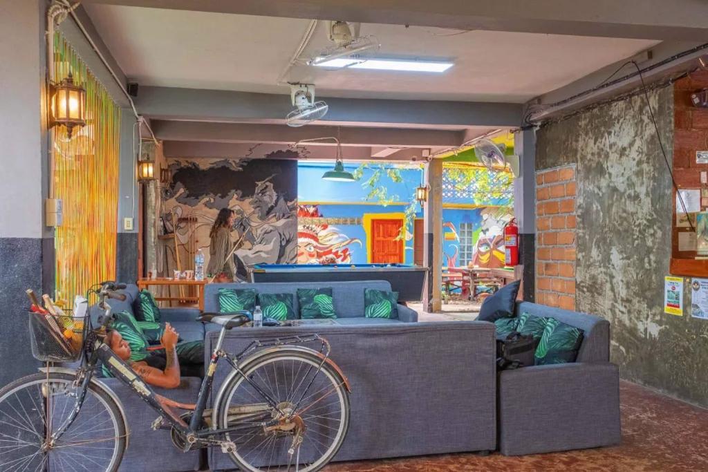 Happy House Backpackers Hostel Pai Exterior foto
